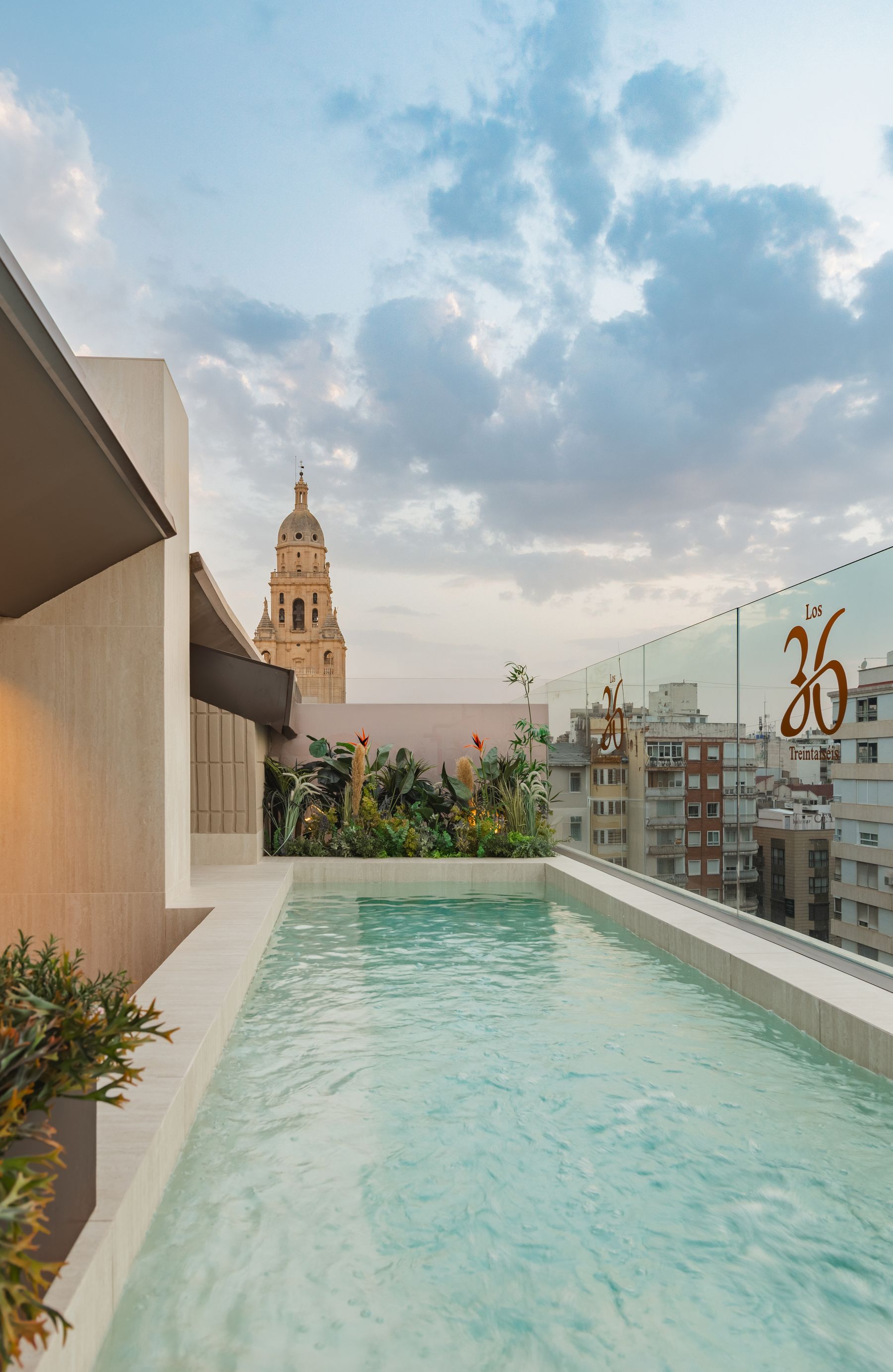 Edificio Los36